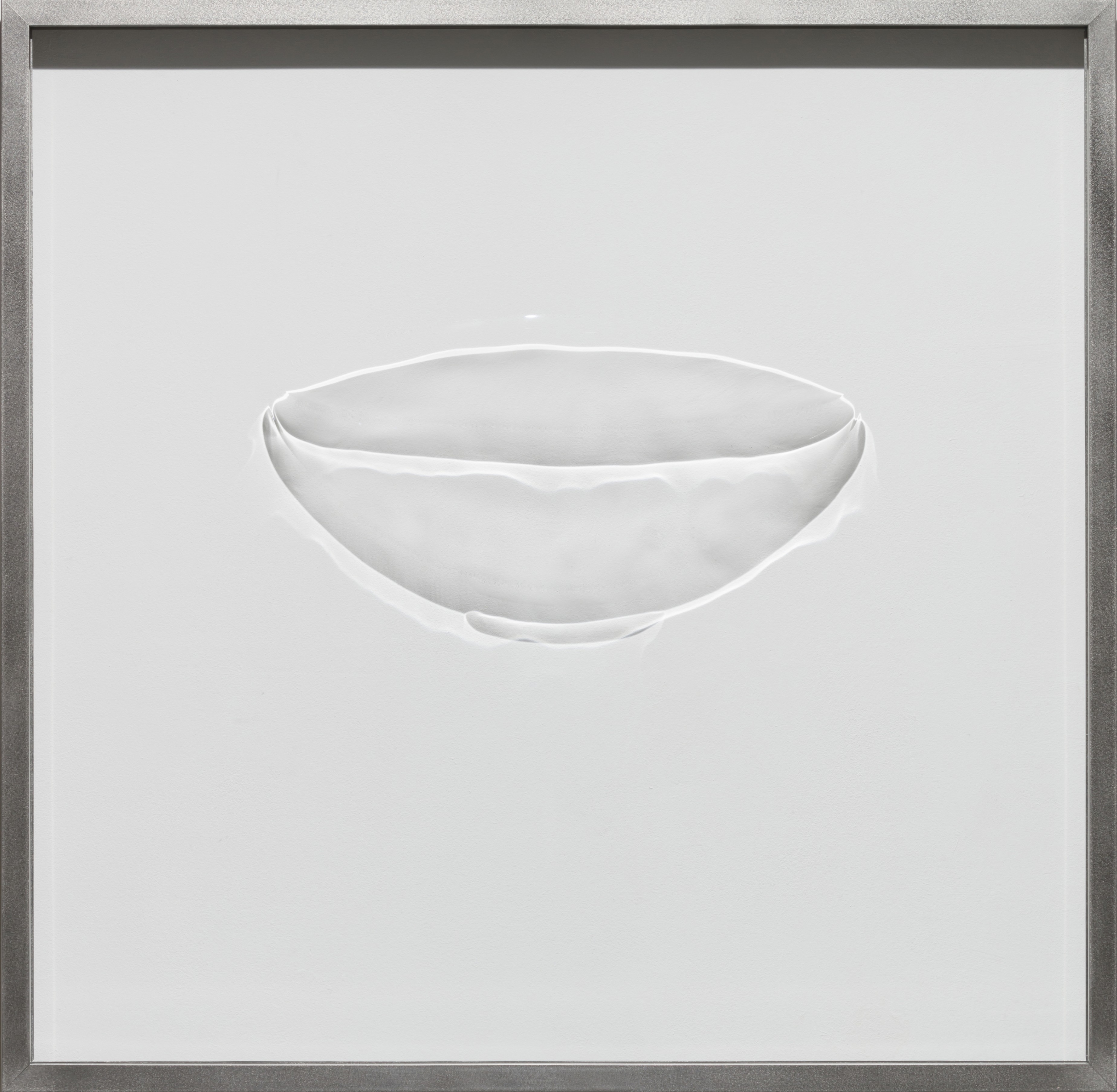 Celadon Bowl with Inlaid Chrysanthemum Scroll (Goryeo Period)